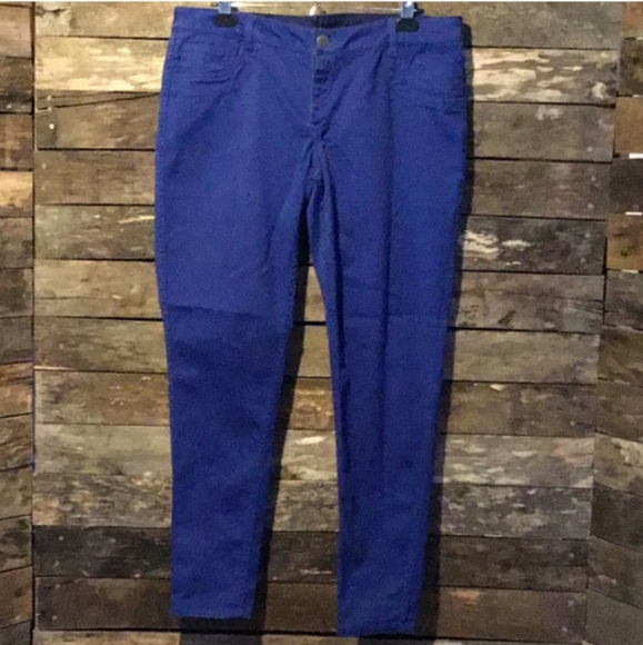 Flip Side_Reversible Jeans, Blue & light Floral - Picture 5 of 11